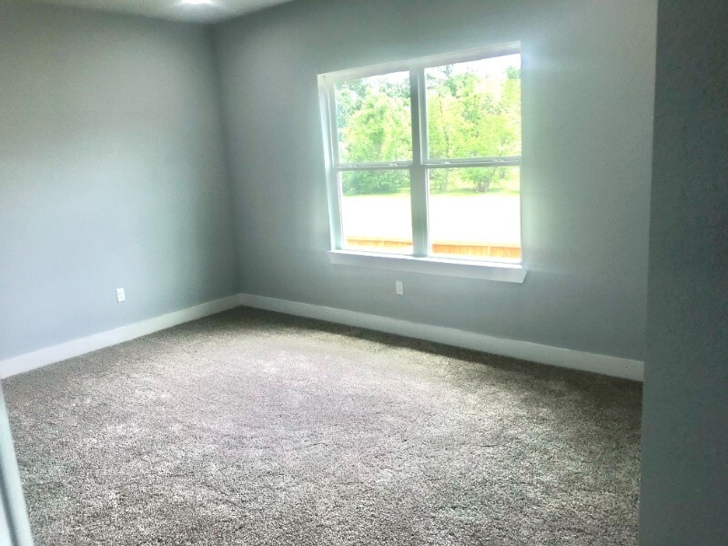 Photo - 1839 Dewalt St