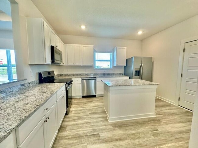 Photo - 494 Arrowwood Blvd