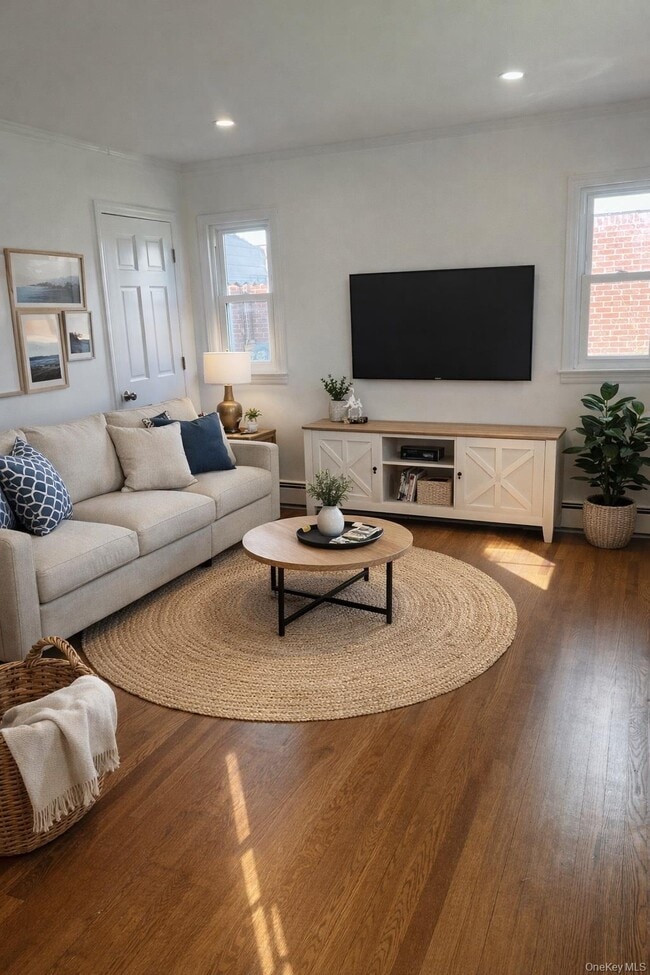 Photo - 1016 Oaks Dr