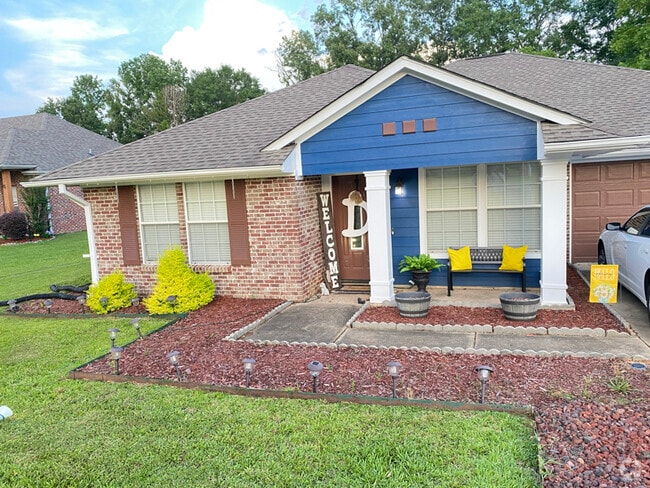 Building Photo - 3211 Ryan Cove Rental
