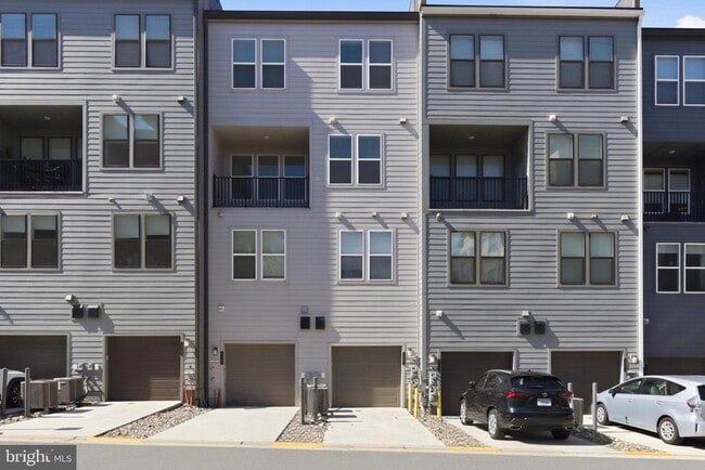 Photo - 13367 Launders St