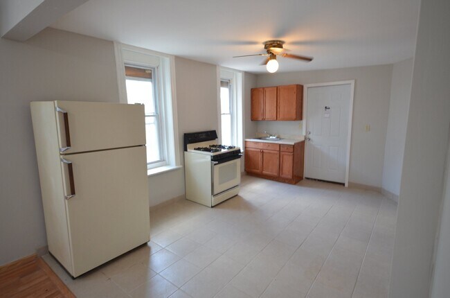 Photo - 2815 W 25th Pl Unit R1A