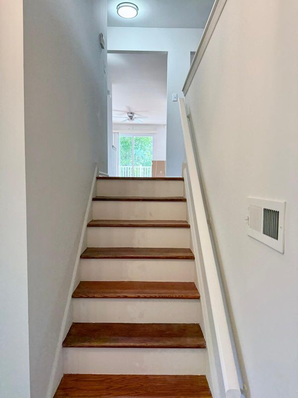 Photo - 610 Brentwood Ct