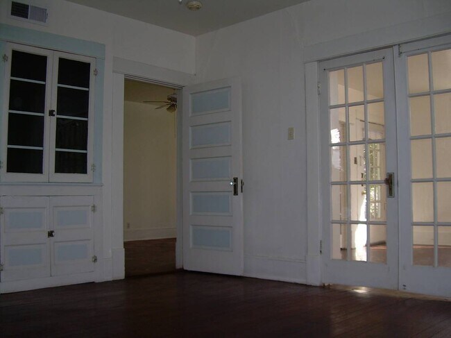 Photo - 5505 Reiger Ave