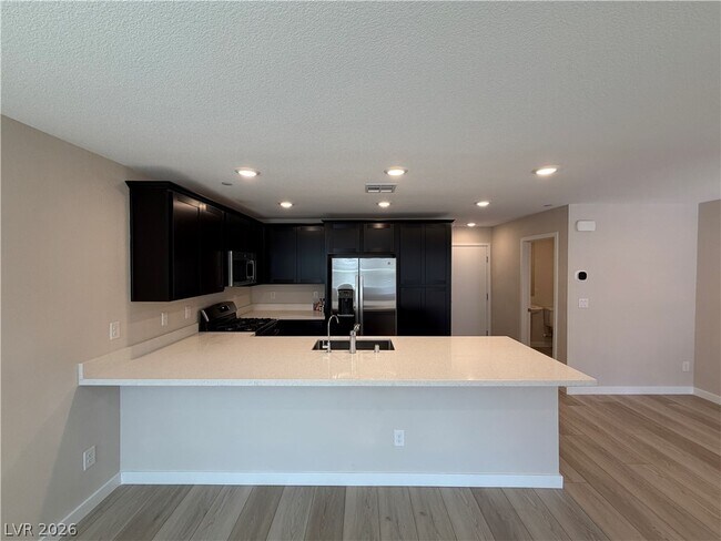 Photo - 6276 Foxes Dl St