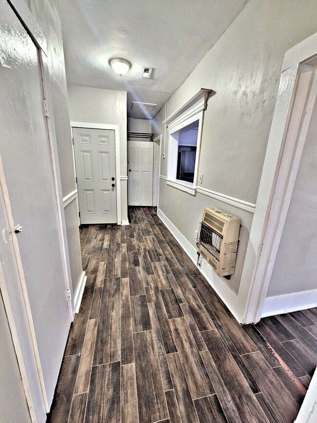 Photo - 613 3rd Ave SW Unit Apt 2