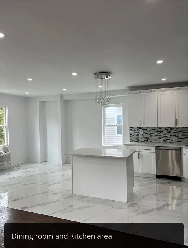 Photo - 314 S 9th Ave