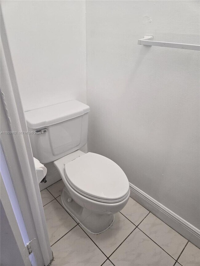 Photo - 8054 SW 150th Ave Unidad 408