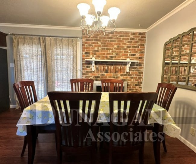 Photo - 3 Bedroom 1.5 Bath - Furnished