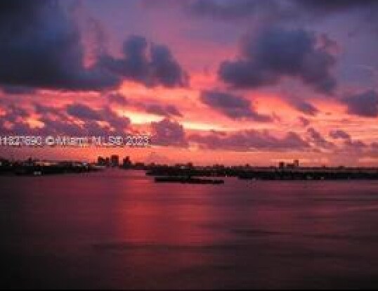 Photo - 1000 West Ave Unidad 1018