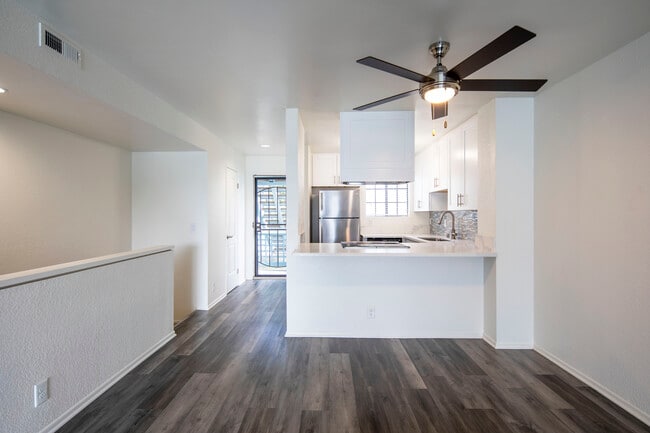 Seagate Rental Condominiums