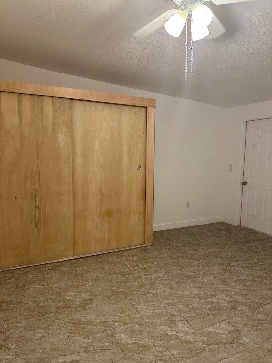 Photo - 3979 43rd Ave N Unidad 43 rd Ave