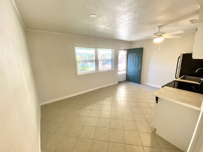Spyglass Apartments