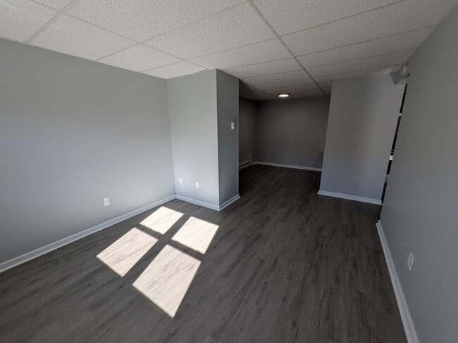 Building Photo - Experience Modern Living in the Heart of T... Unit 12