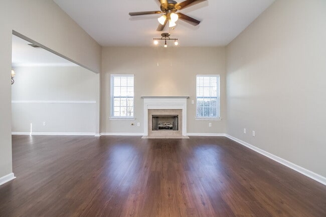 Photo - 102 Rushing Water Ct