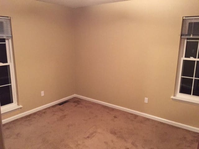 Photo - 210 Suffolk Dr