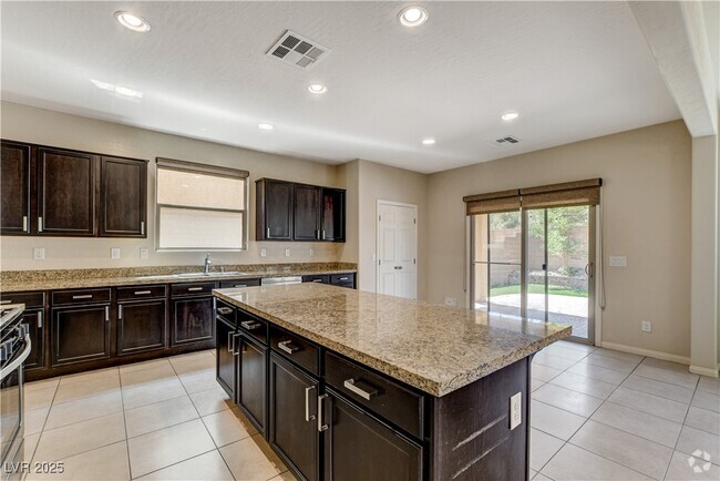 Building Photo - 8983 Melridge Rd Rental