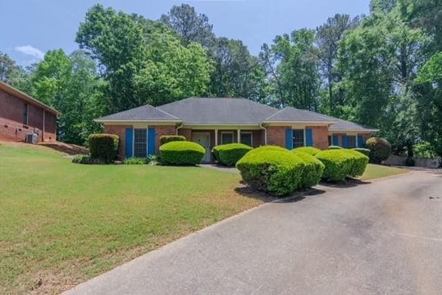 Building Photo - 2120 Weatherstone Cir SE