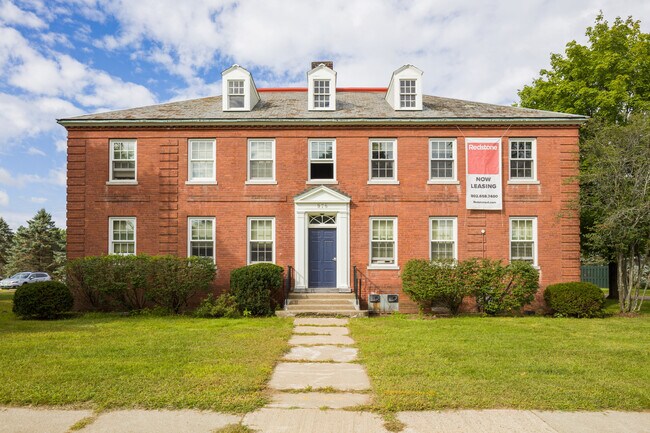 Ethan Allen - Ethan Allen Apartments