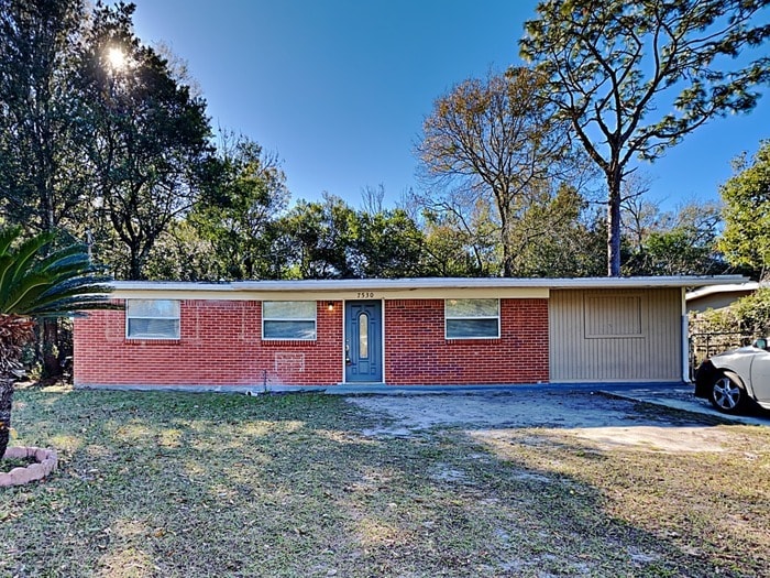 Photo - 7530 Legrande St S