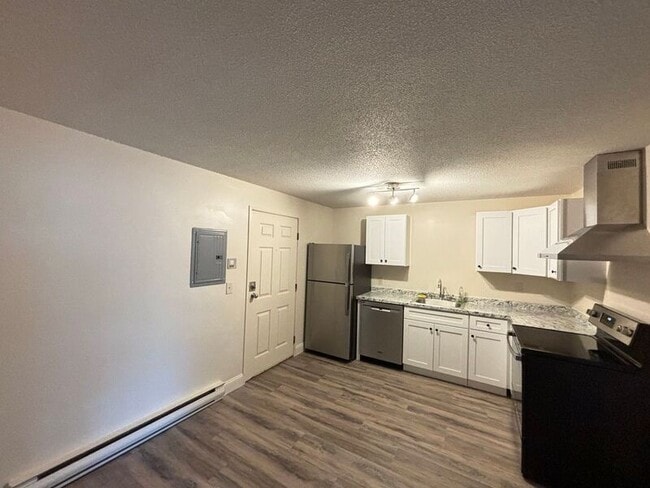 Photo - 185 Loudon Rd Condo Unit 6