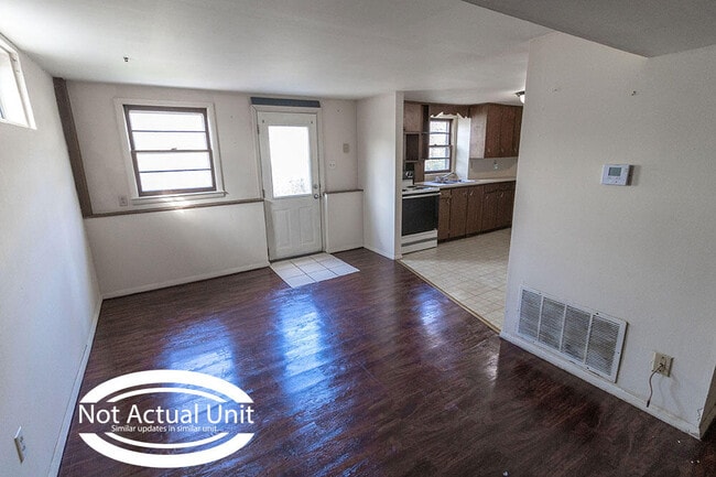 Photo - 2929 Northland Dr