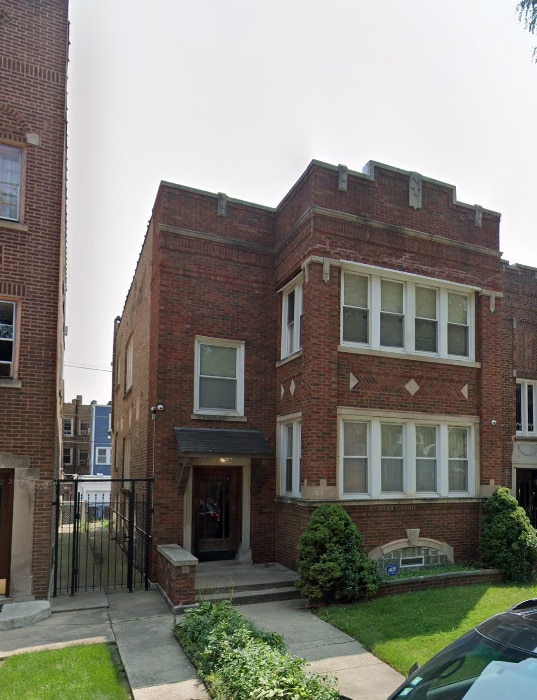 Building Photo - 8043 S Champlain Ave Unit 2 Rental