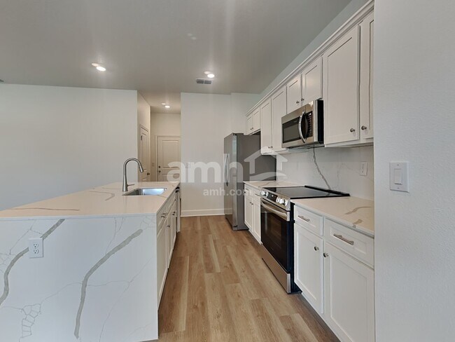 Photo - 37869 Dusty Saddle Ln