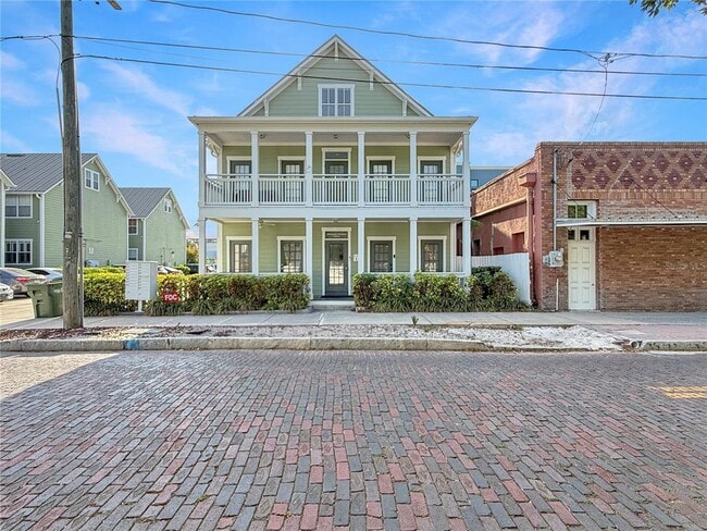 Building Photo - 1510 N 17th St Unit 4C