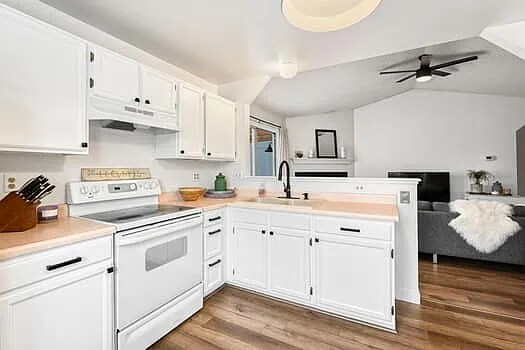 Photo - 1809 Rice St