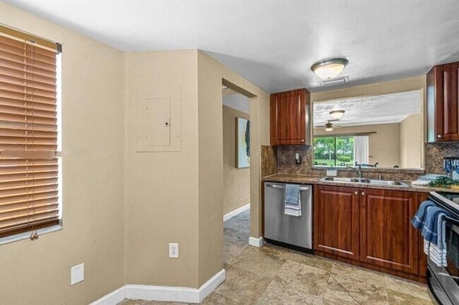 Photo - 3906 NW 90th Ave