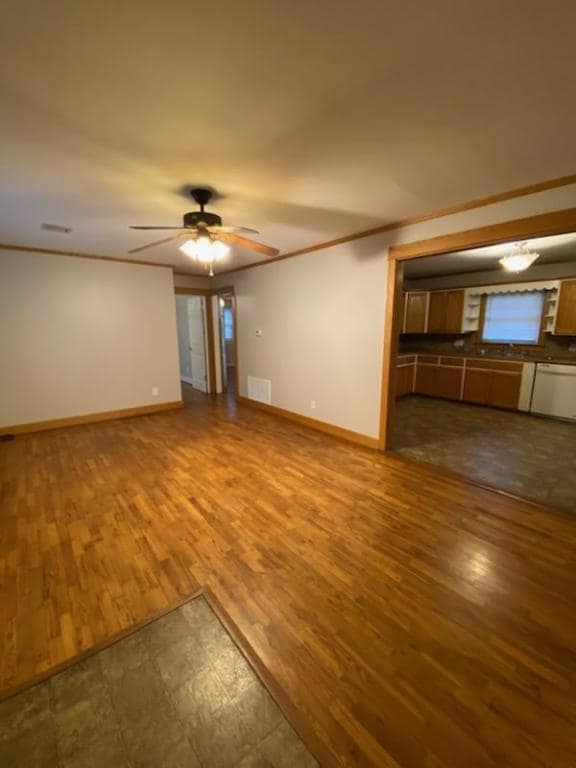 Photo - 1134 N Sycamore St