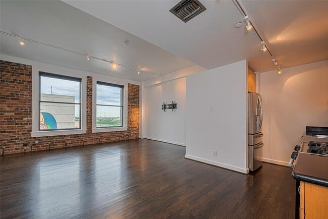 Photo - 915 Franklin St Condo Unit 6E