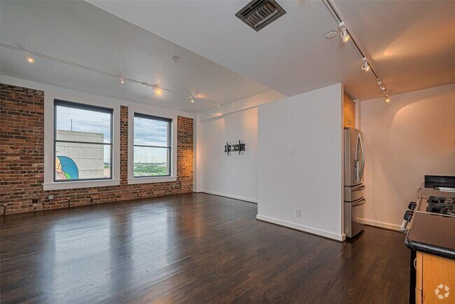 Building Photo - 915 Franklin St Unit 6E Rental