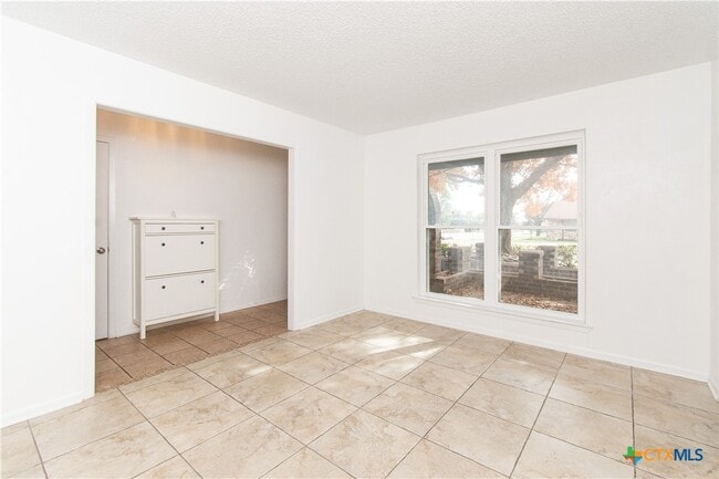 Photo - 1201 Hughes Ave