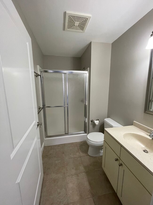 Photo - 10 Crowninshield St Unit 104