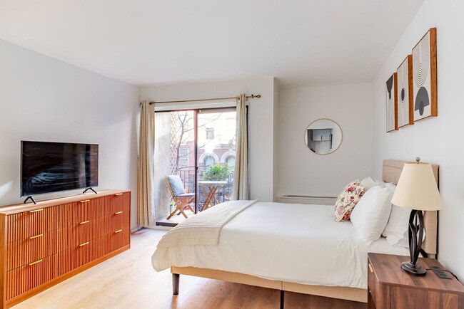 328 W 11th St Unit SI FL2-ID1050881P