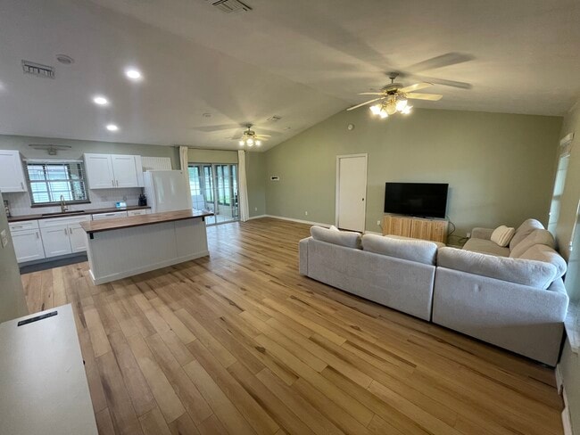 Photo - 5127 County Road 125