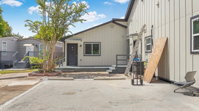 Photo - 9750 Deer Trail Dr Unit C