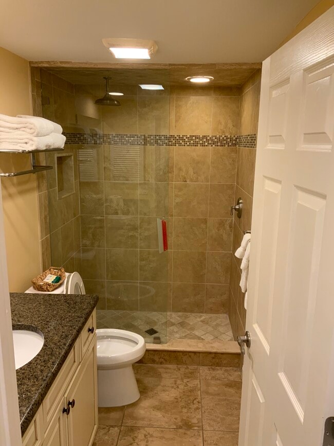 Photo - 5700 Saddlebrook Way Unit 3181