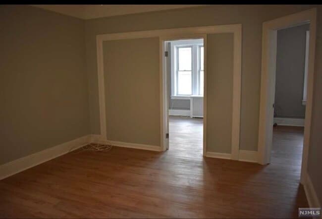 Photo - 39 64th St Unit 3rd Fl