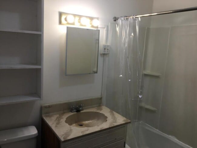 Photo - 1011 S 4th St