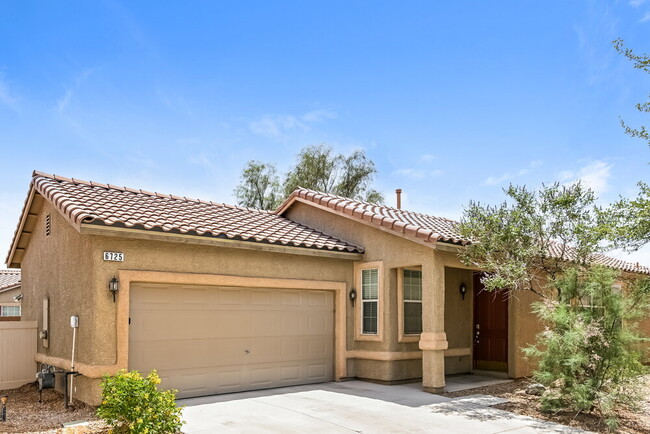 Building Photo - 6725 Brick House Ave