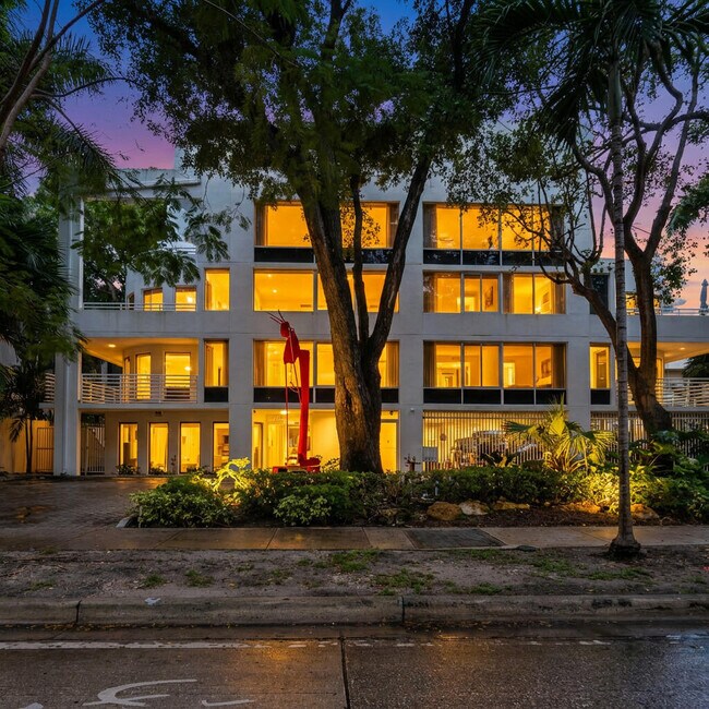 Photo - 2100 Brickell Ave Unit 305