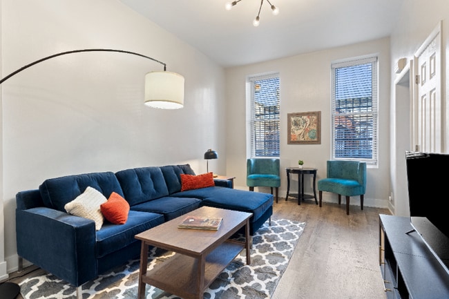 Building Photo - 2345 W 21st St