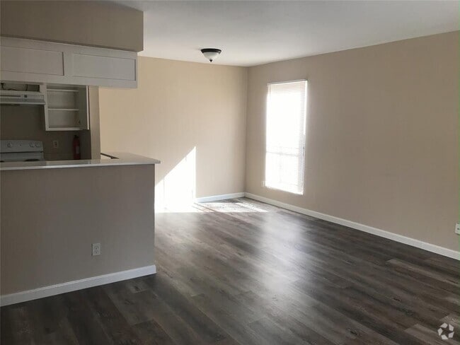 Building Photo - 10100 S Gessner Rd Unit 218 Rental