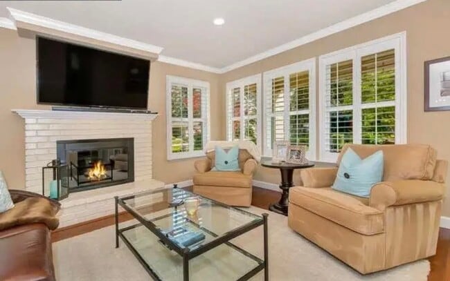 Photo - 669 Rock Island Cir