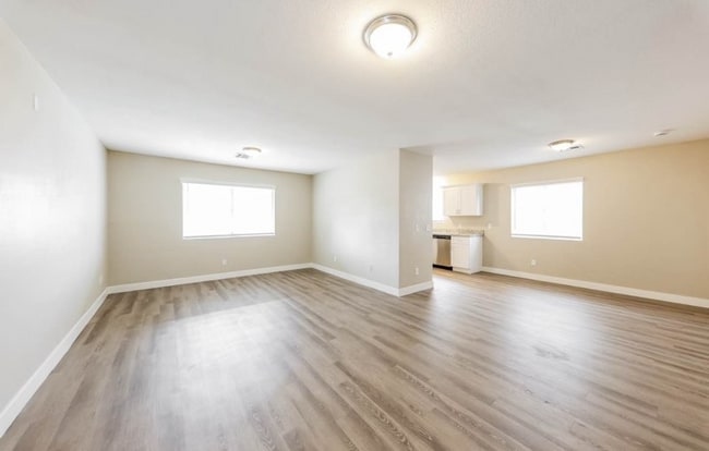 Photo - 2243 W Roeser Rd House