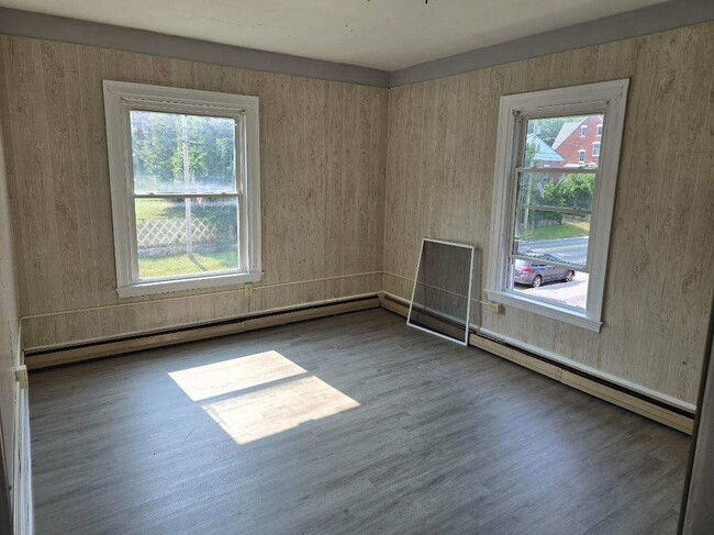 Photo - 326 Hancock St