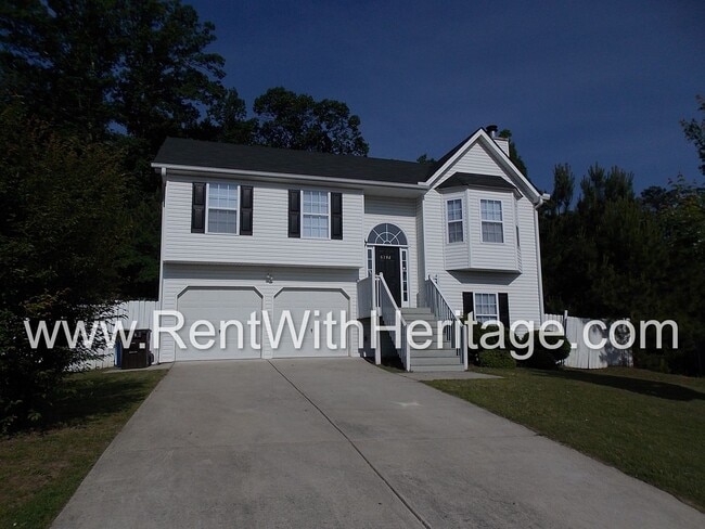 Building Photo - WONDERFUL HOME WITH FULL FINISHED BASEMENT / 5Bd - 3Ba / FENCED YARD